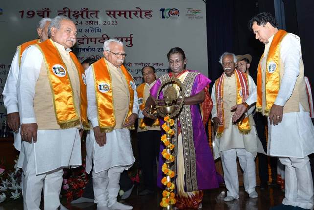 राष्ट्रपति के मुख्य आतिथ्य में हुआ राष्ट्रीय डेयरी अनुसंधान संस्थान का 19वां दीक्षांत समारोह