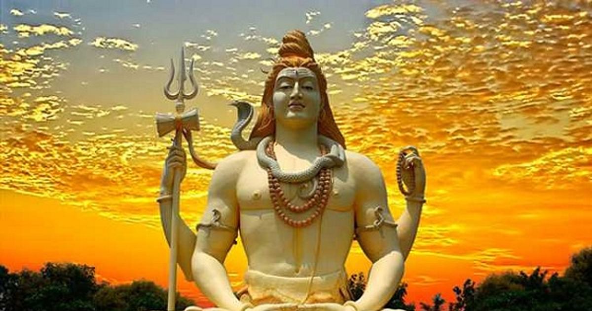 आदिदेव हैं महादेव