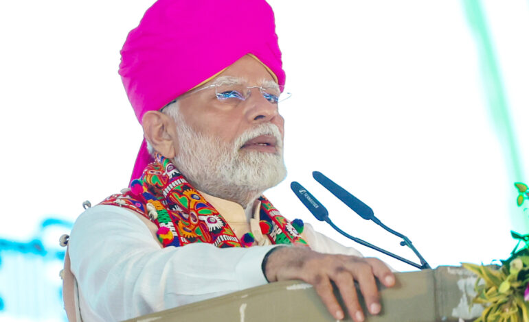 प्रधानमंत्री ने महाराष्ट्र के वाशिम में कृषि और पशुपालन से संबंधित 23,300 करोड़ रुपये की विभिन्न पहलों का शुभारंभ किया